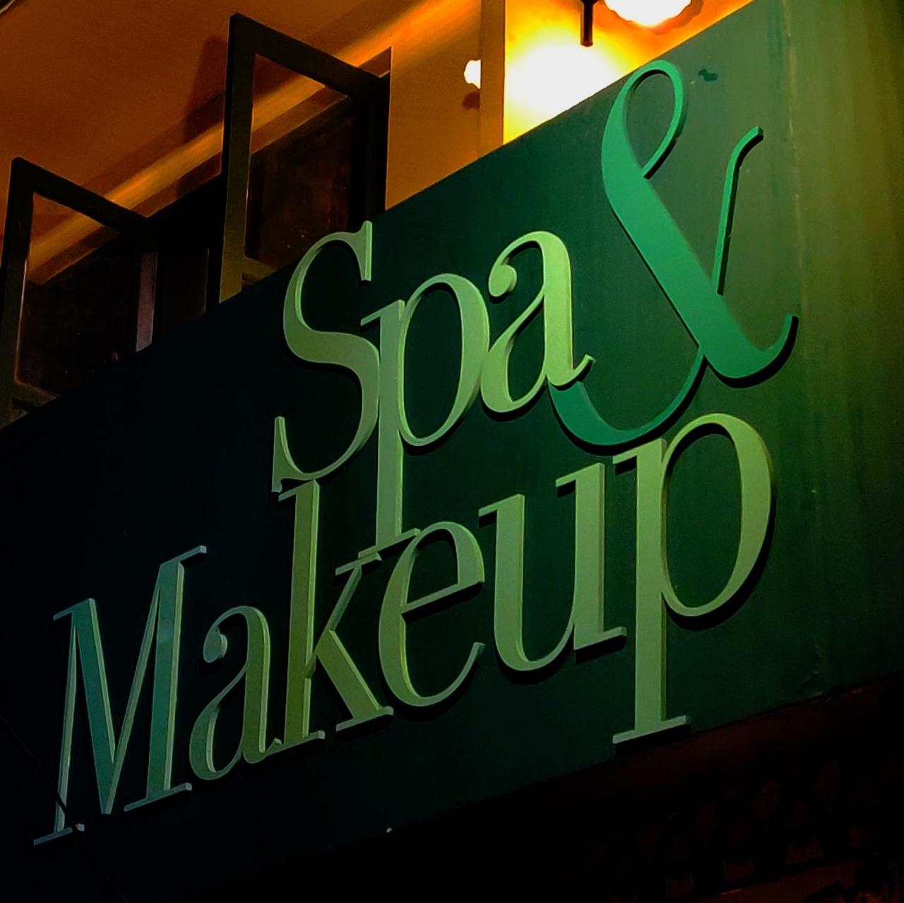 Spa and Makeup Salon Signage